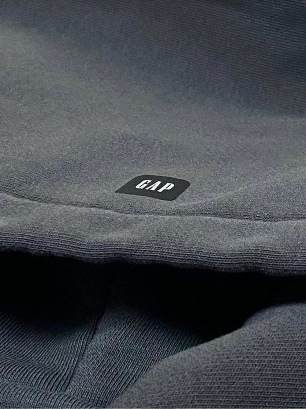 YEEZY GAP ENGINEERED BY BALENCIAGA SHRUKEN HOODIE BLACK SIZE XXL NWT - Picture 2 of 5
